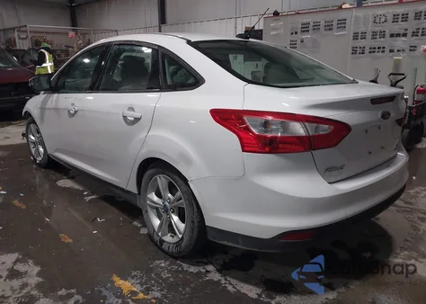 2014 Ford Focus Se from USA, damaged, VIN 1FADP3F2XEL117958